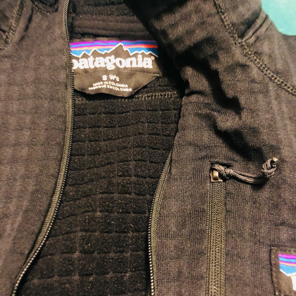 Patagonia light jacket worn 3x